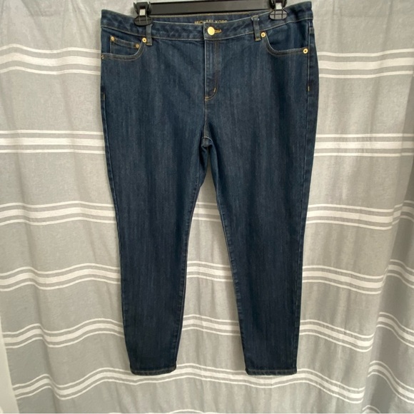 Michael Kors Denim - MICHAEL KORS / Izzy Skinny Crop Jeans Plus Size 16